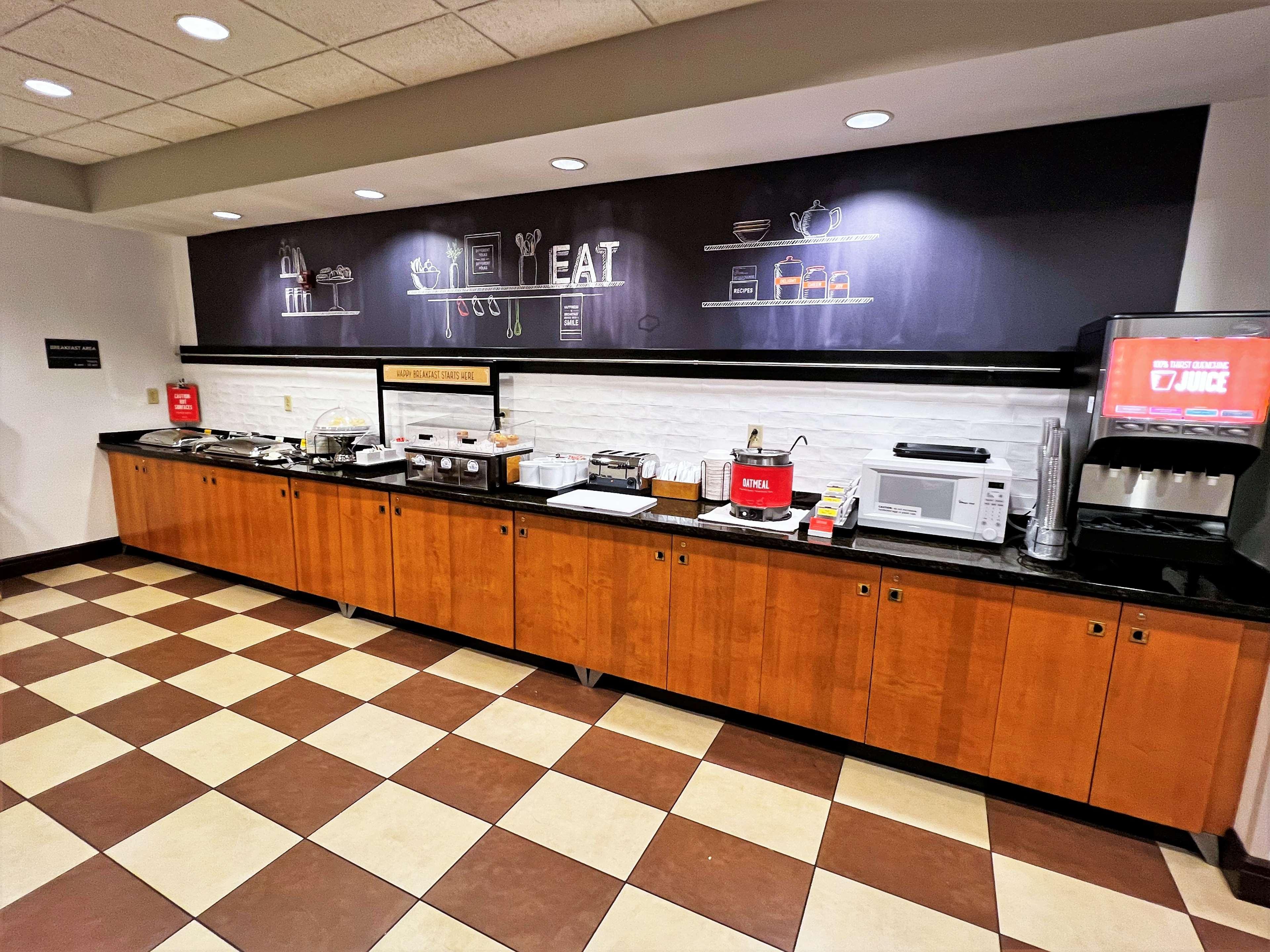 Hampton Inn Norfolk Zewnętrze zdjęcie